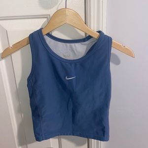 Nike crop tank